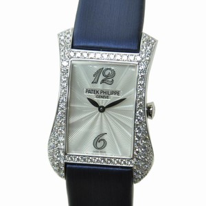 Patek Philippe 4972G-001 GONDOLO Quartz 18kt White Gold & Diamond 